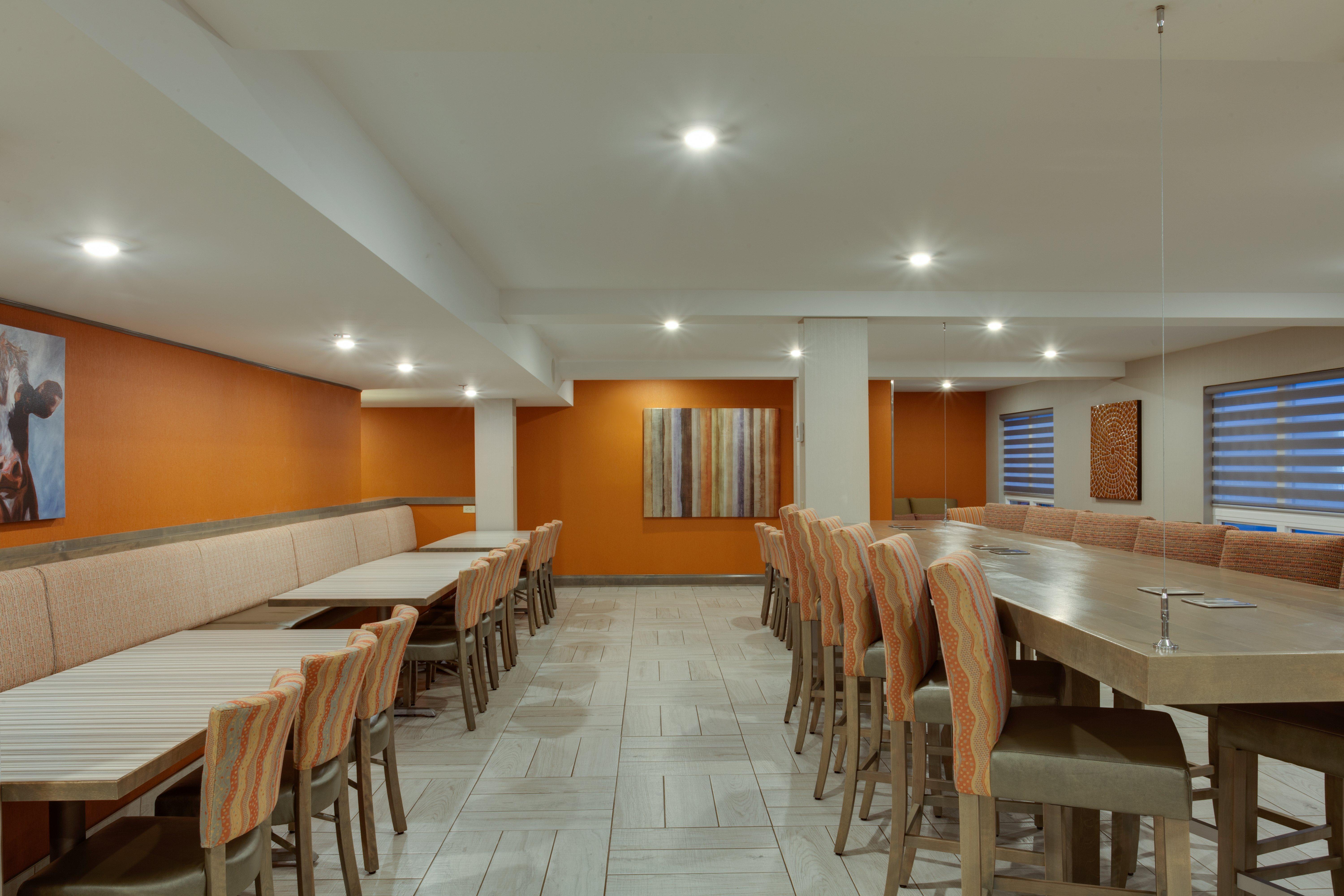 Holiday Inn Express Hotel & Suites Uptown Fredericton By Ihg Luaran gambar