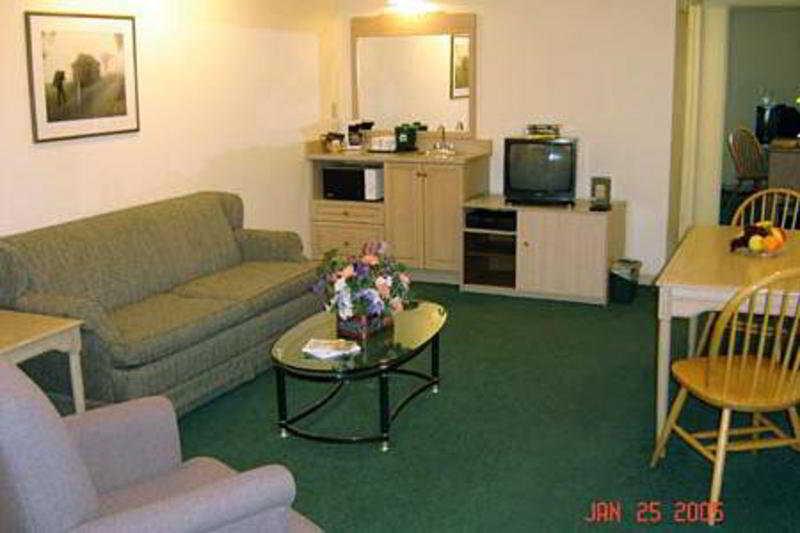 Holiday Inn Express Hotel & Suites Uptown Fredericton By Ihg Bilik gambar